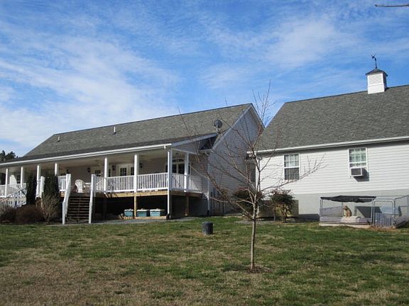 2nd image of 202 Colley Ln