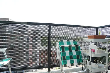 Rented by Rennit Inc.