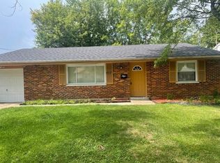 8517 Sunlight Dr, Cincinnati, OH 45231