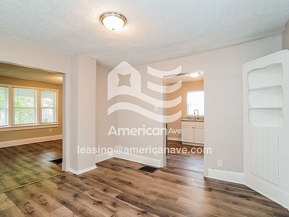 369038_005_wm_-_dining_room_12985697.jpg