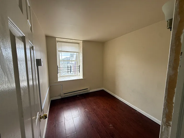 387 W Liberty St #3 — Photo 10