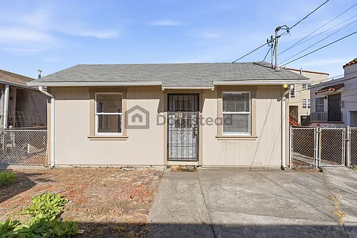 4339 Adeline St #A Photo 1 4339 Adeline St #A Photo 1