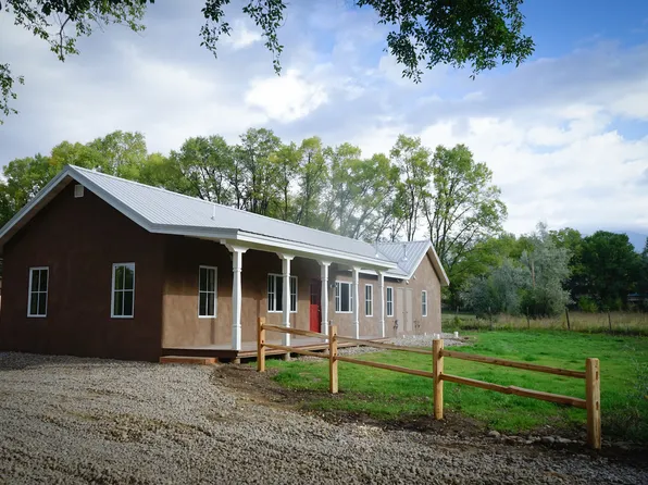 (undisclosed Address), Taos, NM 87571