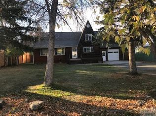 210 S Weast Ave, Absarokee, MT 59001