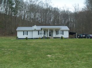 145 Frames Branch Rd, Clay City, KY 40312