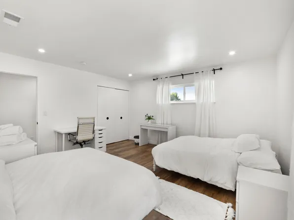 2278 Kentwood Dr, Riverside, CA 92507