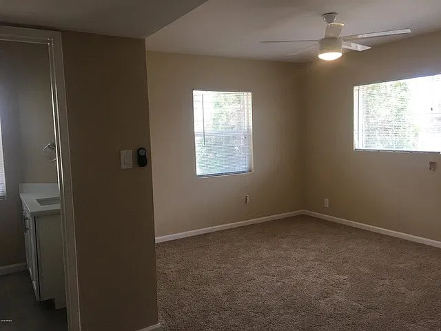 4 bed, 1938 sqft, $3,295 — Photo 3