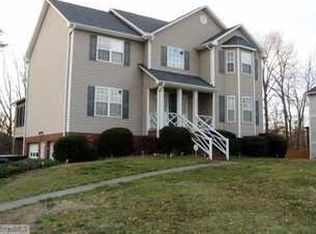 5054 Cobblestone Rd, Winston Salem, NC 27106