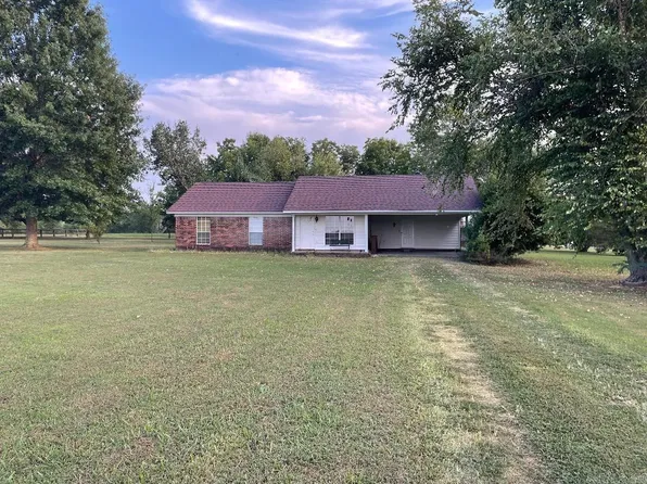 235 Vernon Harvey Rd, Beebe, AR 72012