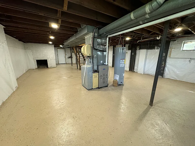 928 Meadow Dr — Photo 31
