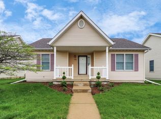 1102 Drayton St, Normal, IL 61761