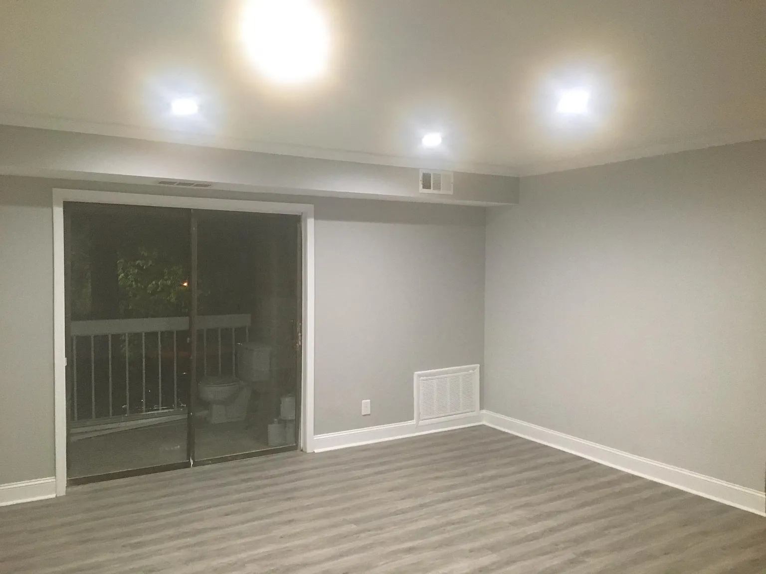 1000 Sandlin Pl — Photo 2