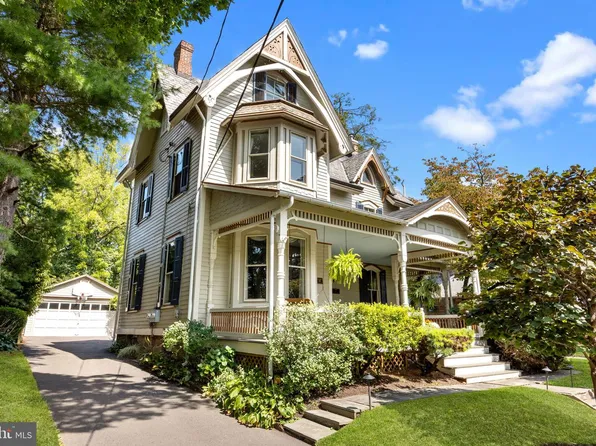 313 Washington Ave, Newtown, PA 18940