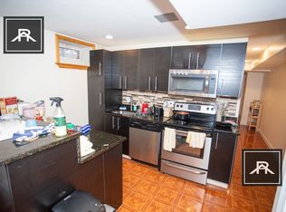 71 Thatcher St #1, Brookline, MA 02446