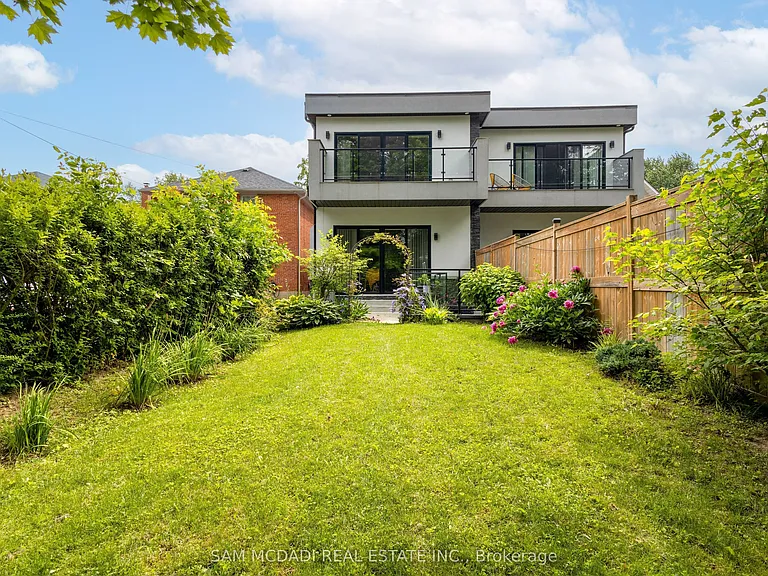 35A Broadview Ave — Photo 28