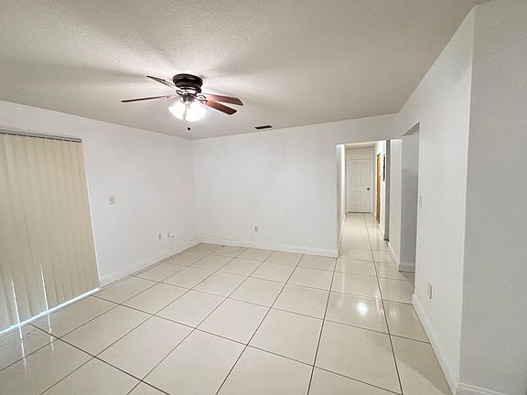 3rd image of 12 S Andros Rd