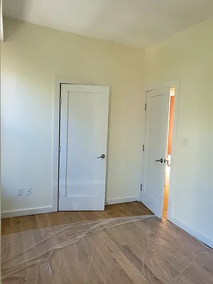 Rented by Frank Valvo Real Estate | media 7