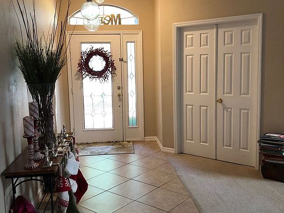 3rd image of 9797 Leland Dr