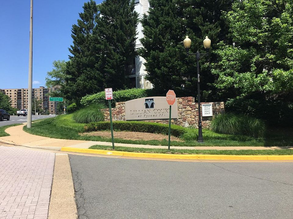 1st image of 1625 International Dr Unit 117