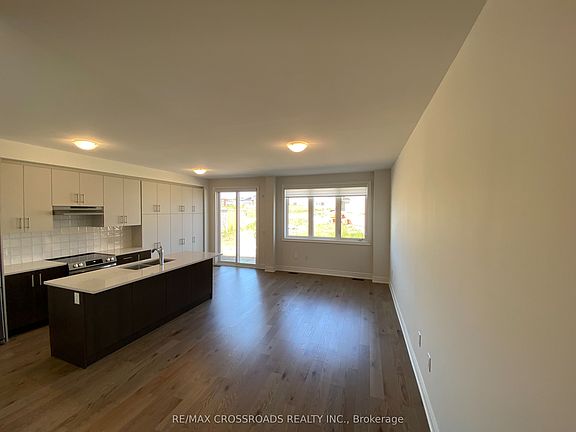 5th image of 4 Kamper Ave