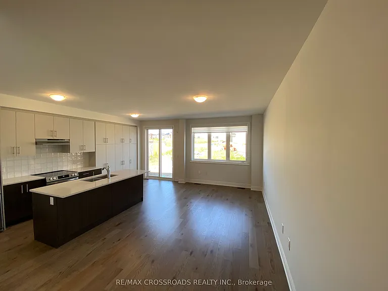 4 Kamper Ave — Photo 5