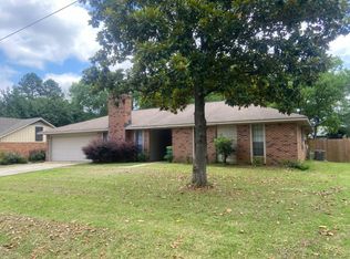 712 Greenfield Dr, Ridgeland, MS 39157