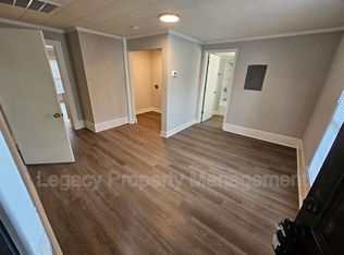 111 Stagg St, Burlington, NC 27217