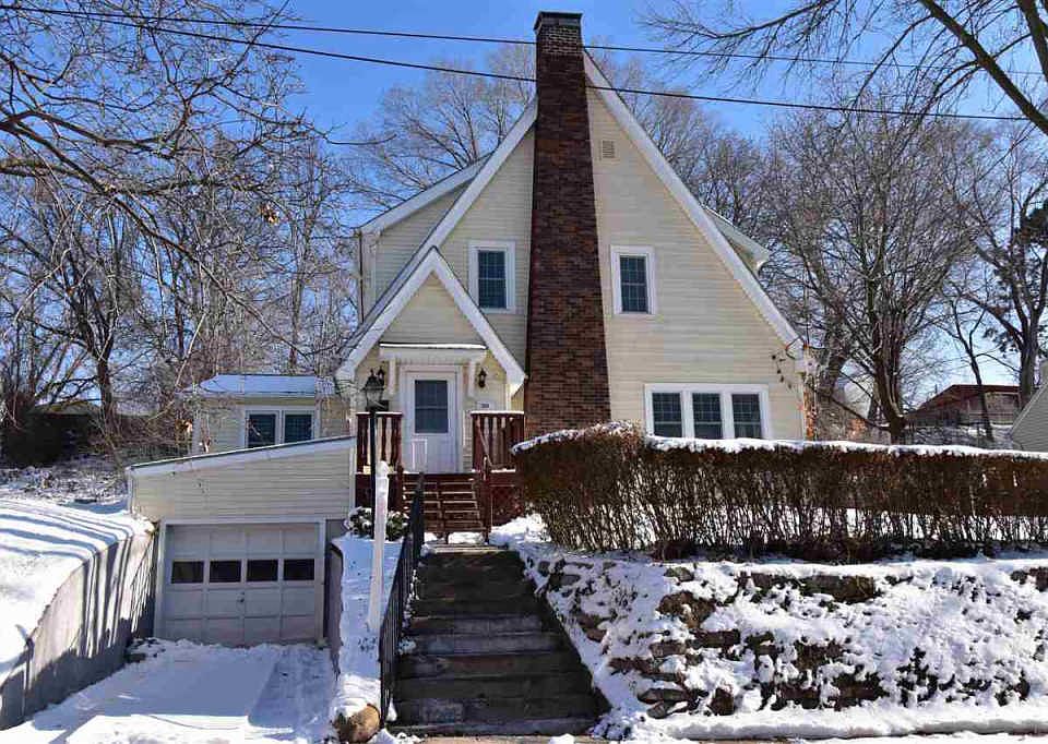 1st image of 2816 Sunset Cir
