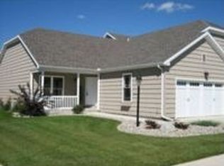 2405 S Myra Ridge Dr, Urbana, IL 61802