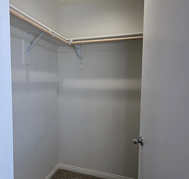 1837 Walnut Dr — Photo 11