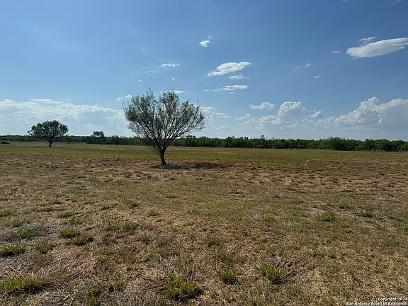 2nd image of 4303 US Highway 83
