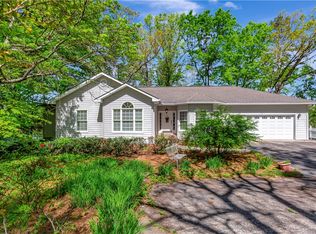 232 Tugaloo Shores Rd, Fair Play, SC 29643