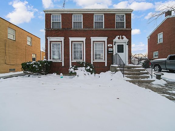 3rd image of 248 Adelaide Pl