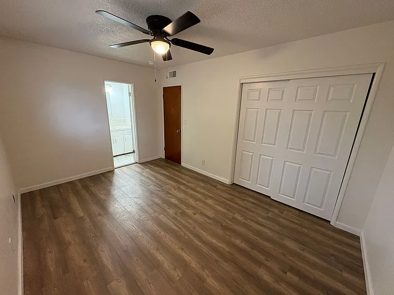 690 W North Way — Photo 6