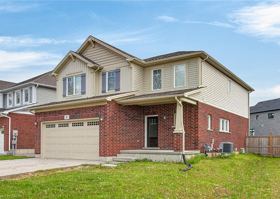 1st image of 9 Winterberry Blvd