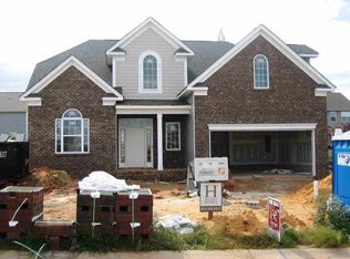 507 Gillcreek Ct, Lake Wylie, SC 29710