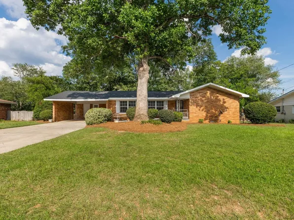 608 Meadow Dr, Warner Robins, GA 31093