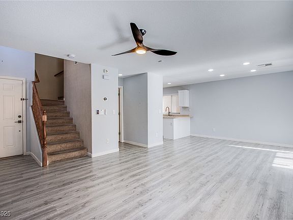 5th image of 7935 Carmel Heights Ave