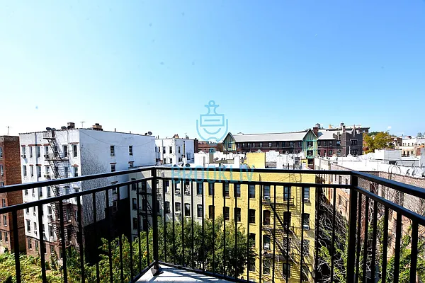 Rented by null | media 77