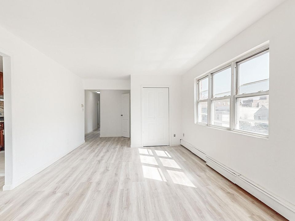 1st image of 104-43 37th Dr #3