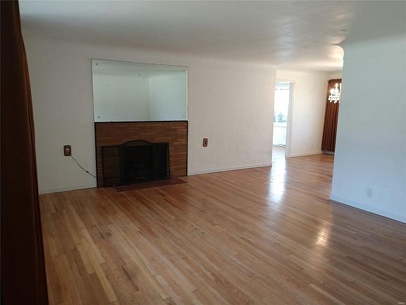5th image of 2743 Trendley Ave