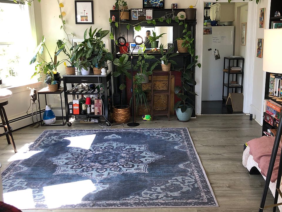 1st image of 20 Doyle Ave Floor 3