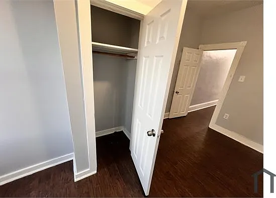 233 N Ramsey St — Photo 15