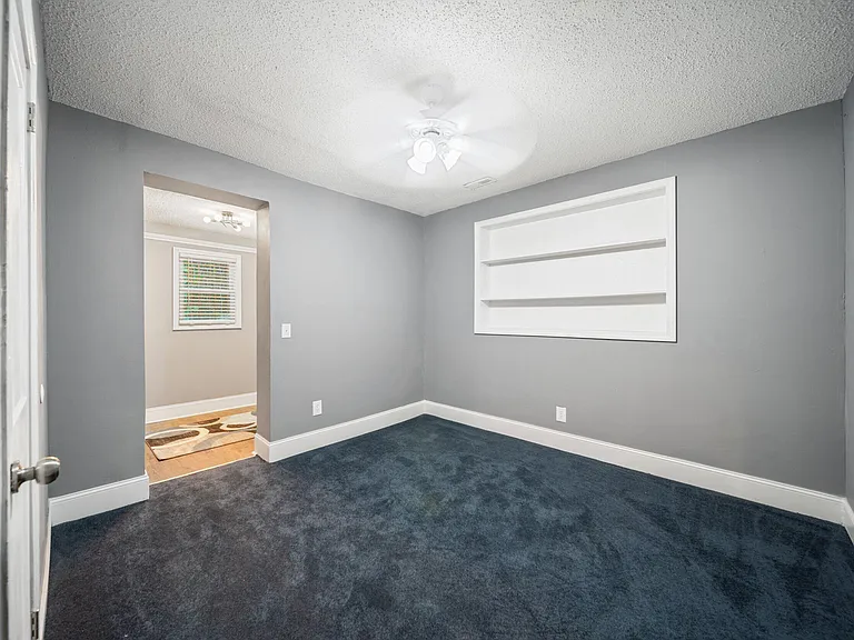 438 E Charlotte Ave #1 — Photo 10