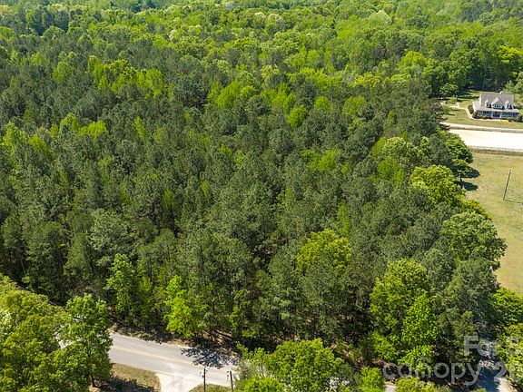 3rd image of 8320 Waxhaw Creek Rd