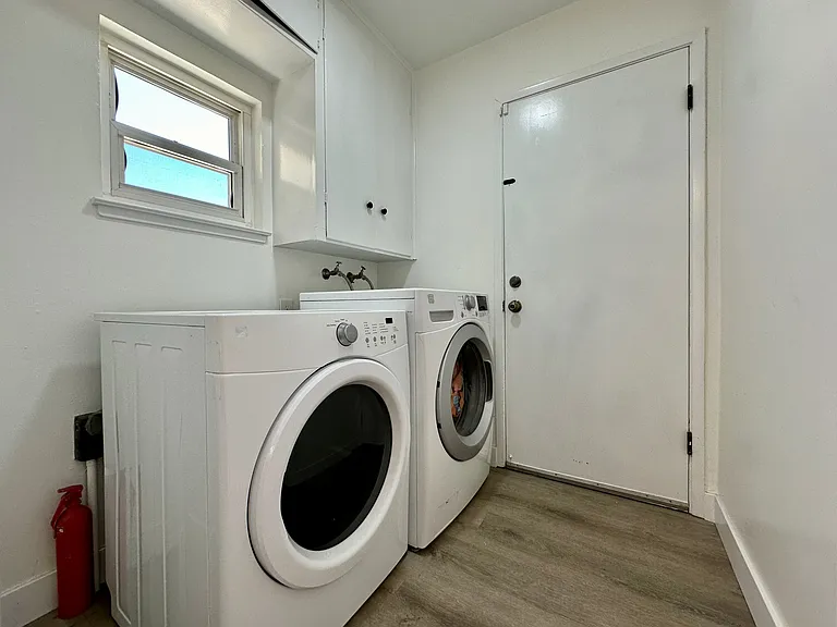 1544 San Joaquin Ave — Photo 22