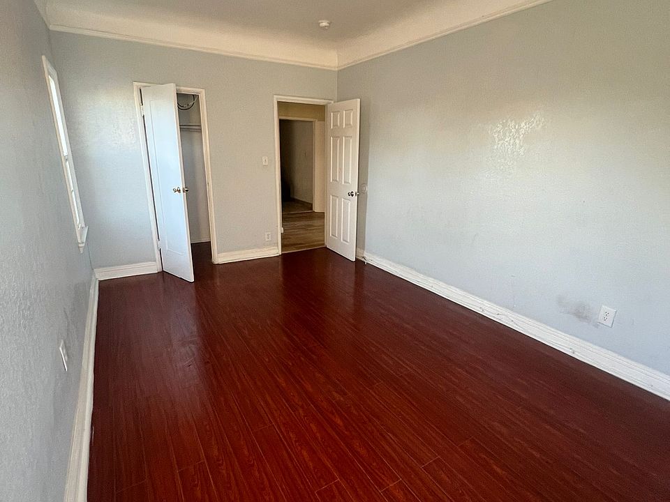 1st bedroom and spacious closet.