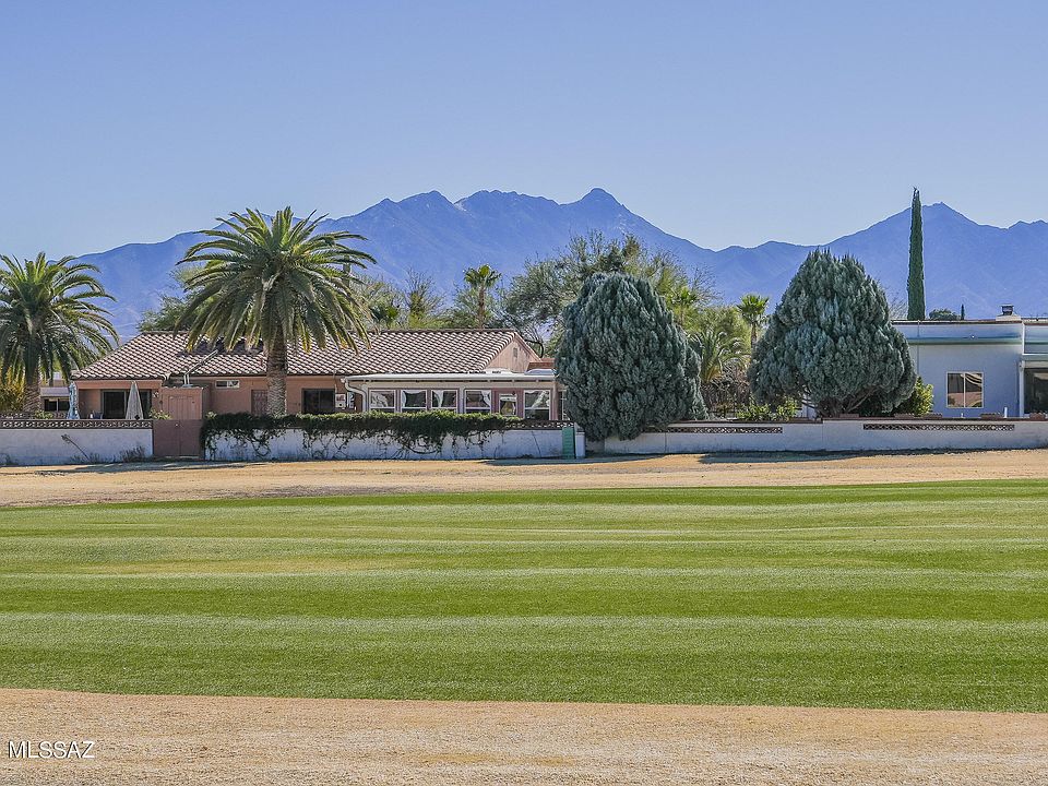 1st image of 246 E Paseo De Golf