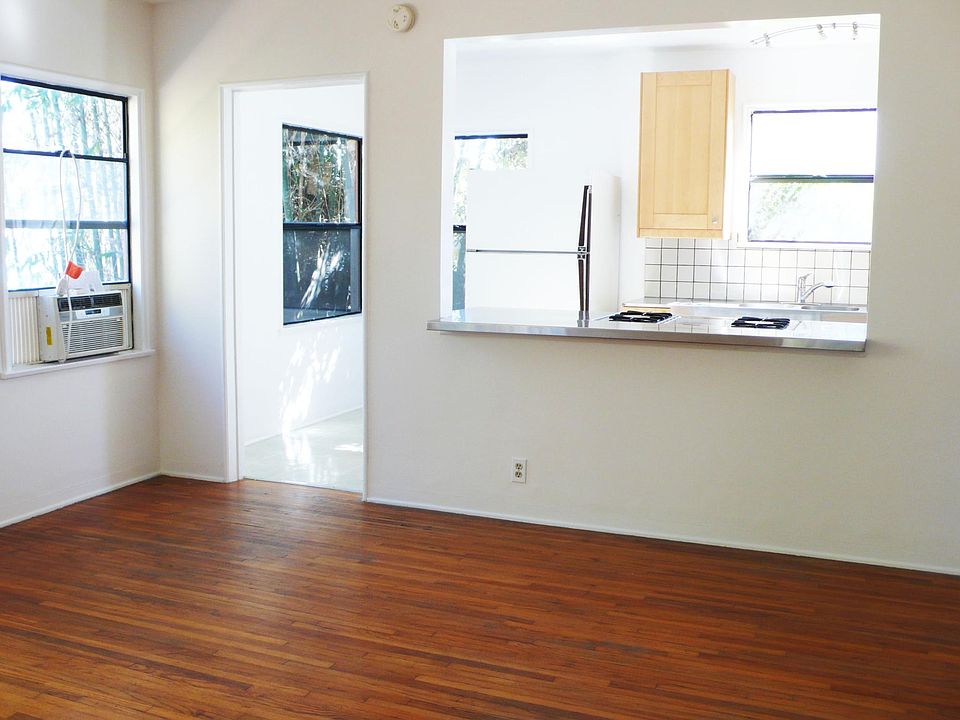 1st image of 2608 23rd St