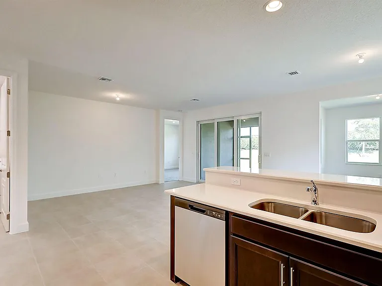 13549 SW Oceanus Blvd — Photo 21